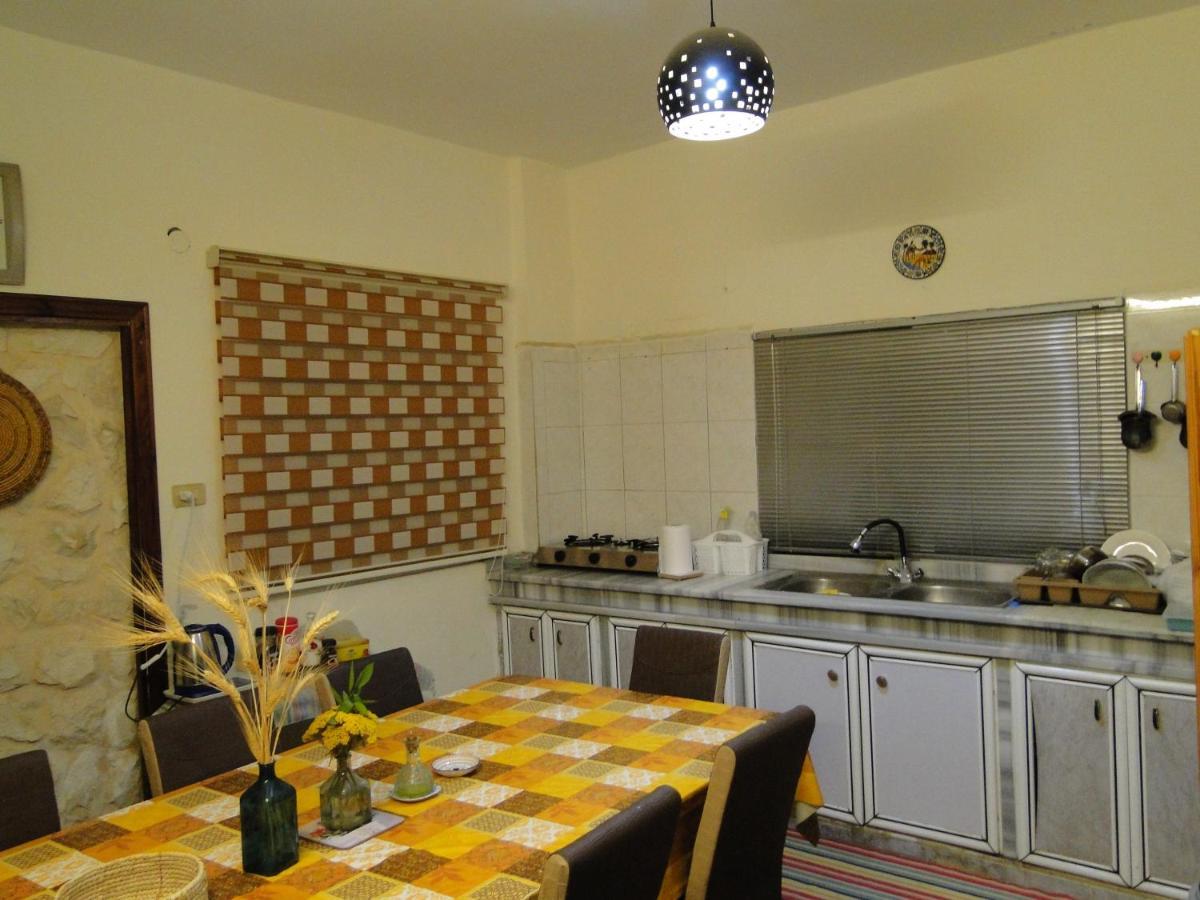 Gadara Rent Room Umm Qays Екстер'єр фото